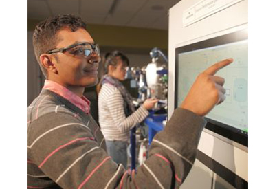 PBUS-25-Emerson-2021ASCOEngineeringProgram-400.jpg
