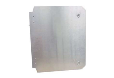 PBUS-25-Stahlin-DeadFrontPanel-400.jpg