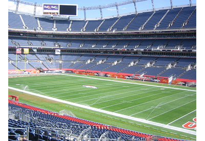 PBUS-26-Kenny-MileHighStadium-400.jpg