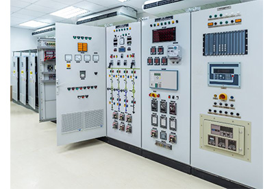 PBUS-26-Peerless-EntrelecDINTerminalBlocks-400.jpg