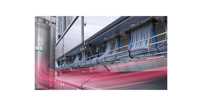 What Food and Beverage Manufacturers Should Look for in a Wall Mount Enclosure