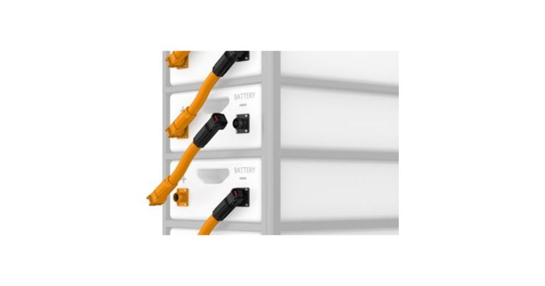 Phoenix Contact: Battery Pole Connectors for Utility-Scale Energy Storage Systems